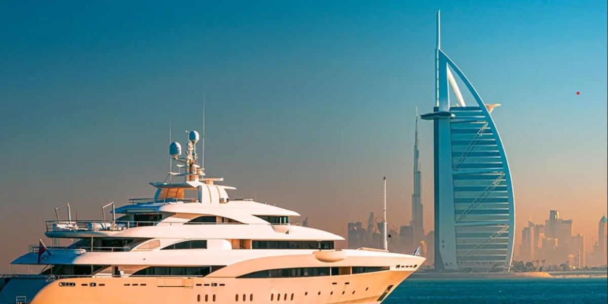 Yacht Hire Dubai: Experience Luxury on the Waters